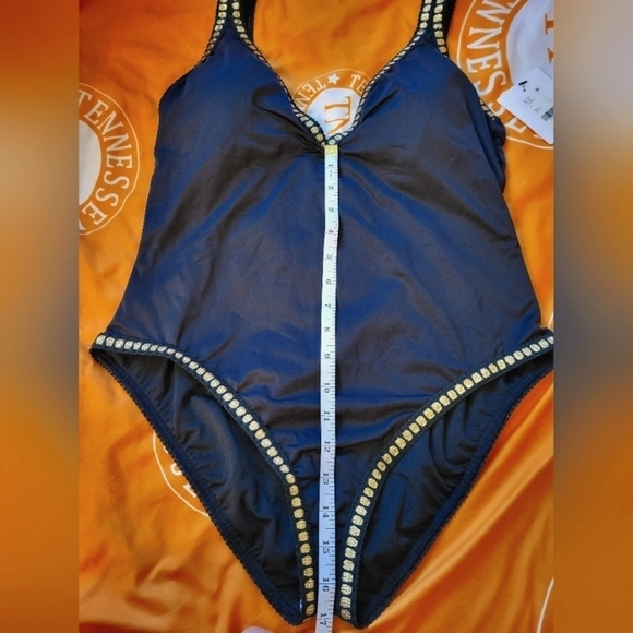 NWT Gibson latimer Europe black 1pc swim  large trim in gold - Picture 5 of 16